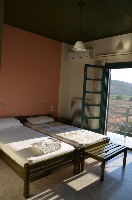 Rena'S House Hotel Kalogria  Room photo